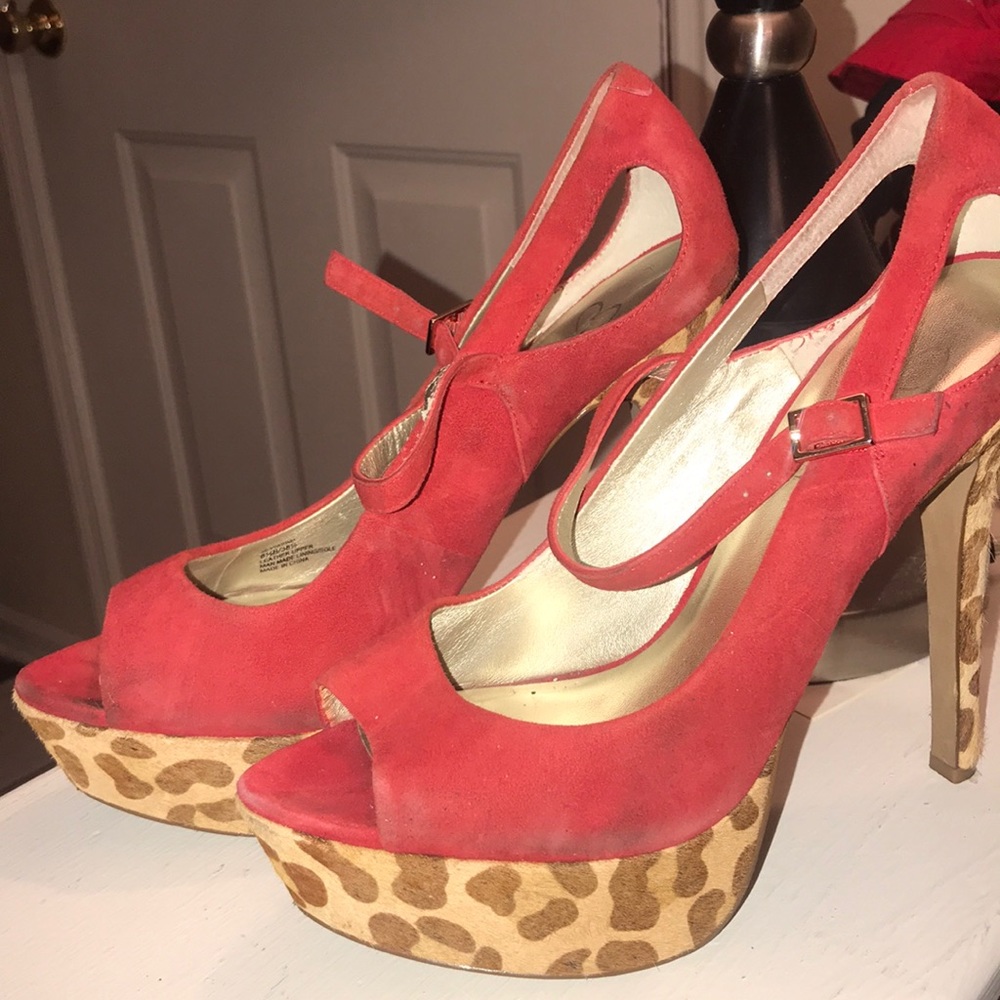 Jessica Simpson heels